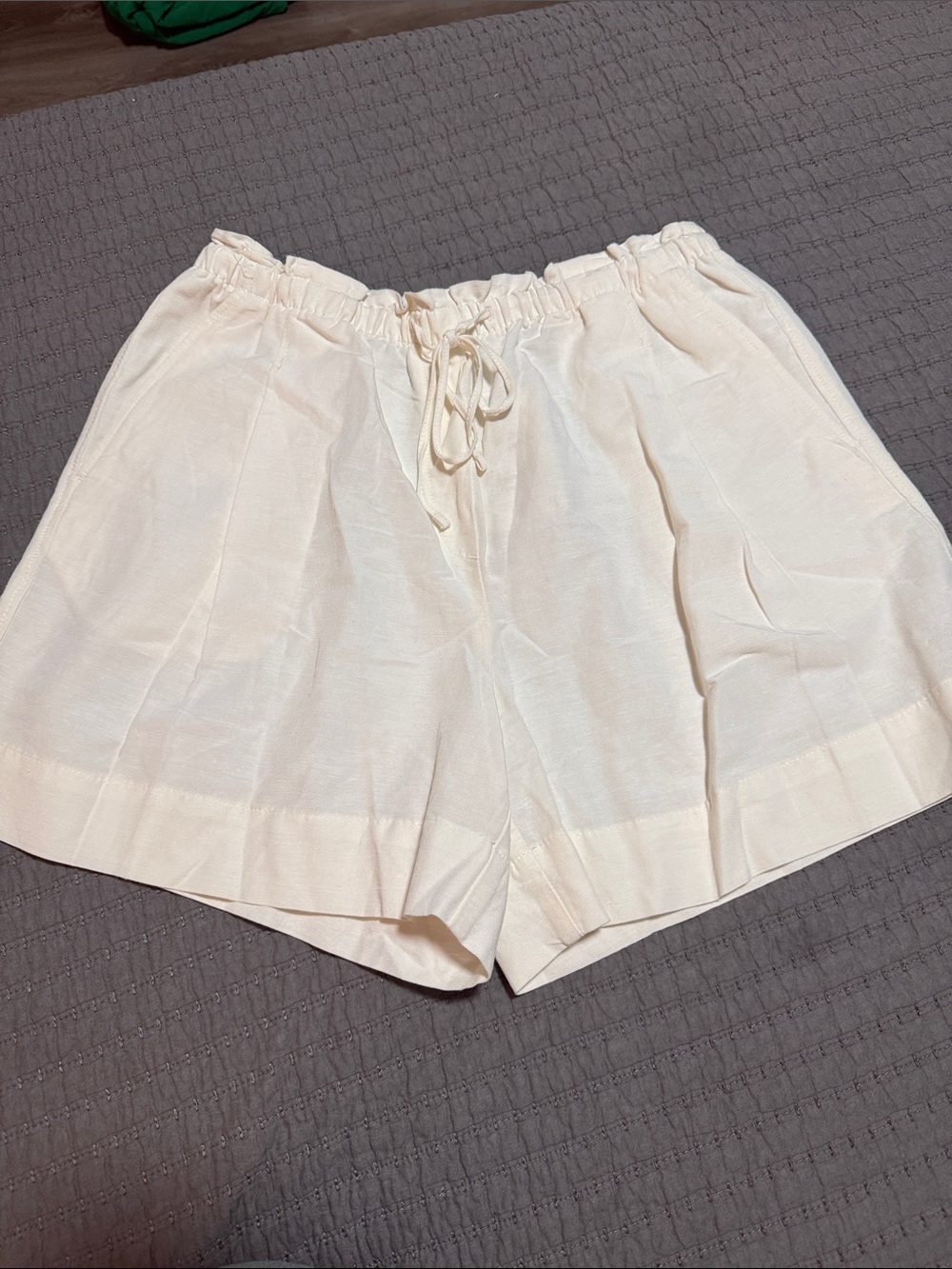 H&M Cream High Waist Drawstring Linen-Blend Shorts